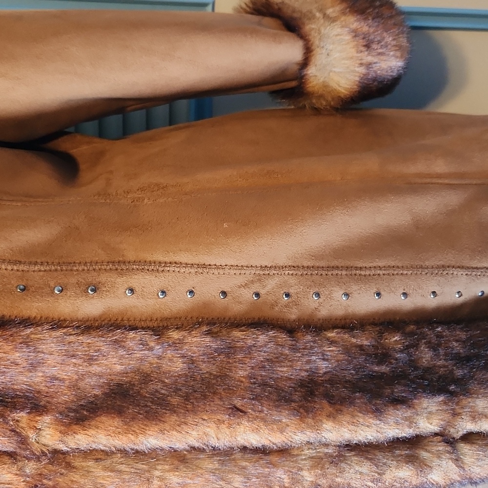 Vintage Dress Barn Faux Suede & Fur Trim Coat - Picture 8 of 15